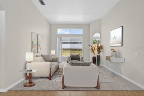 House in Valrico, Florida 4 bedrooms, 244.98 sq.m. № 2110054 - photo 19