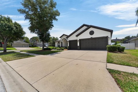 House in Valrico, Florida 4 bedrooms, 244.98 sq.m. № 2110054 - photo 4