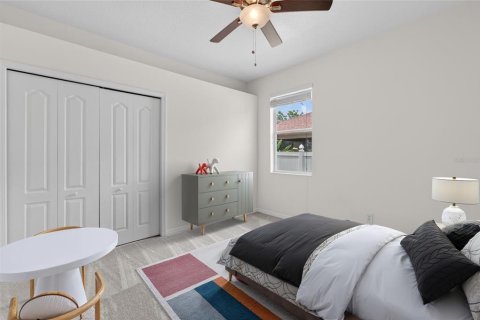 House in Valrico, Florida 4 bedrooms, 244.98 sq.m. № 2110054 - photo 30