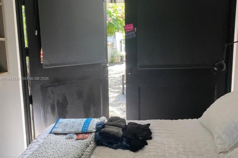 Apartment in Coral Gables, Florida 161.93 sq.m. № 2000790 - photo 7