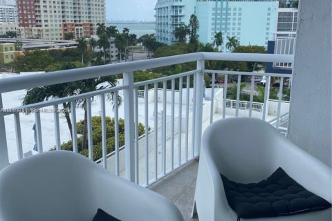 Apartment in Miami, Florida 1 bedroom, 70.88 sq.m. № 2186900