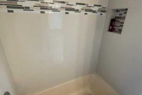 Townhouse in Sunrise, Florida 2 bedrooms, 104.05 sq.m. № 2085318 - photo 11