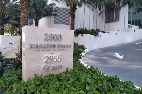 Condominio en venta en Miami, Florida, 3 dormitorios, 157.75 m2 № 1958272 - foto 19