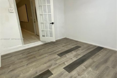 Casa en alquiler en Boca Raton, Florida, 3 dormitorios, 134.24 m2 № 2048057 - foto 9