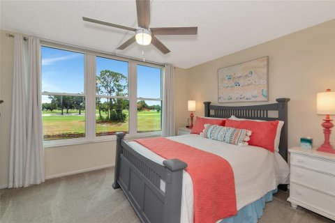 Copropriété à vendre à Sarasota, Floride: 2 chambres, 101.26 m2 № 2150837 - photo 12