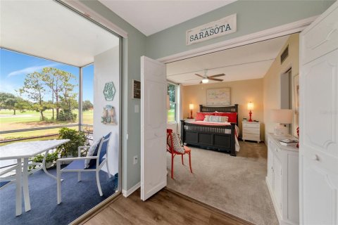 Copropriété à vendre à Sarasota, Floride: 2 chambres, 101.26 m2 № 2150837 - photo 18