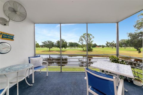 Copropriété à vendre à Sarasota, Floride: 2 chambres, 101.26 m2 № 2150837 - photo 22