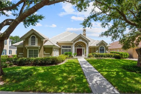 Casa en venta en Orlando, Florida, 5 dormitorios, 461.26 m2 № 1855502 - foto 2