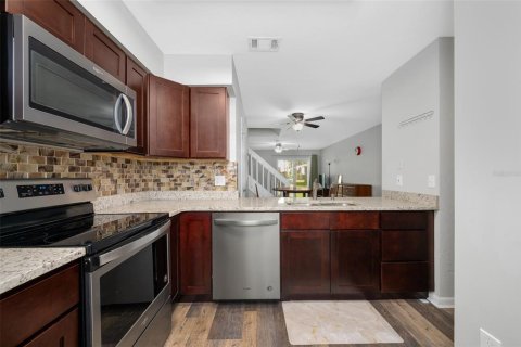 Adosado en venta en Gainesville, Florida, 2 dormitorios, 101.64 m2 № 2166942 - foto 8