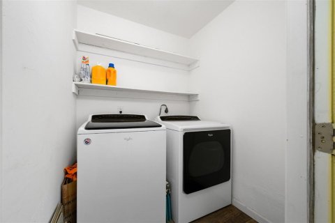 Adosado en venta en Gainesville, Florida, 2 dormitorios, 101.64 m2 № 2166942 - foto 27