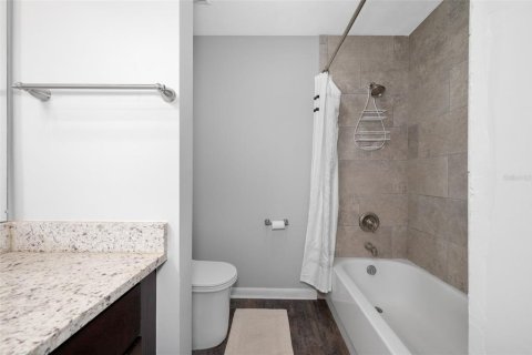 Adosado en venta en Gainesville, Florida, 2 dormitorios, 101.64 m2 № 2166942 - foto 25