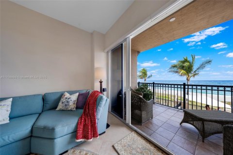 Condo in Lauderdale-by-the-Sea, Florida, 2 bedrooms  № 1865433 - photo 6