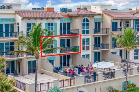 Condo in Lauderdale-by-the-Sea, Florida, 2 bedrooms  № 1865433 - photo 2
