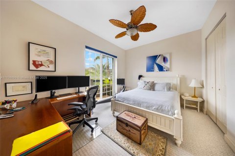 Condo in Lauderdale-by-the-Sea, Florida, 2 bedrooms  № 1865433 - photo 27