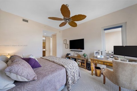 Condo in Lauderdale-by-the-Sea, Florida, 2 bedrooms  № 1865433 - photo 26
