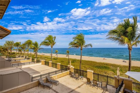 Condo in Lauderdale-by-the-Sea, Florida, 2 bedrooms  № 1865433 - photo 20