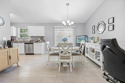 Villa ou maison à vendre à Summerfield, Floride: 3 chambres, 115.01 m2 № 1784868 - photo 8