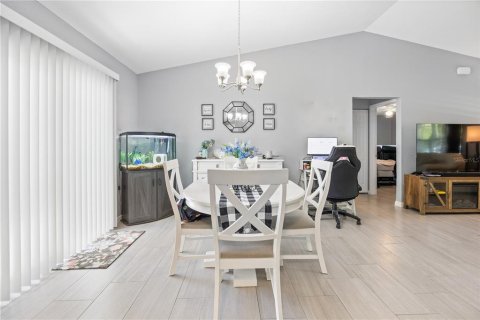 Villa ou maison à vendre à Summerfield, Floride: 3 chambres, 115.01 m2 № 1784868 - photo 9