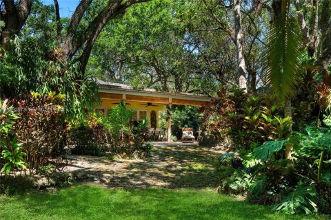Casa en venta en Miami, Florida, 3 dormitorios, 238.2 m2 № 2184518 - foto 18