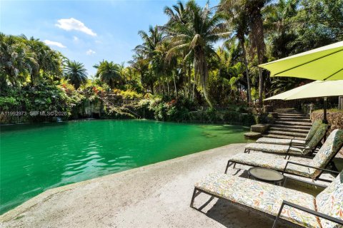 Casa en venta en Miami, Florida, 3 dormitorios, 238.2 m2 № 2184518 - foto 10