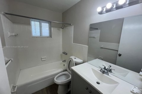 Appartement à louer à Miramar, Floride: 1 chambre № 1928315 - photo 10