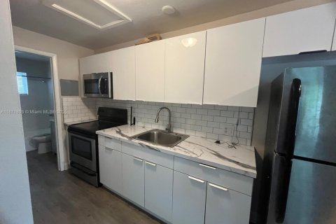 Appartement à louer à Miramar, Floride: 1 chambre № 1928315 - photo 4
