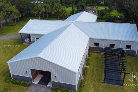 Villa ou maison à louer à Loxahatchee Groves, Floride: 3 chambres, 162.3 m2 № 1891916 - photo 5