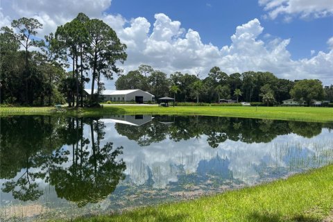 Villa ou maison à louer à Loxahatchee Groves, Floride: 3 chambres, 162.3 m2 № 1891916 - photo 22