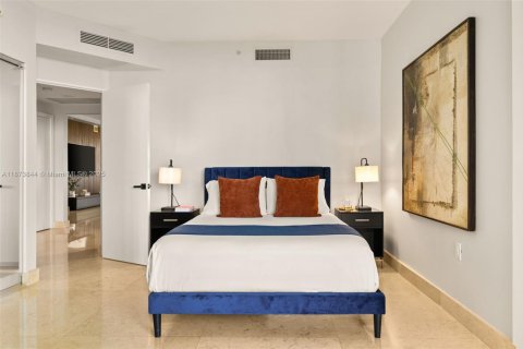 Condominio en alquiler en Aventura, Florida, 3 dormitorios, 246.84 m2 № 2012492 - foto 28