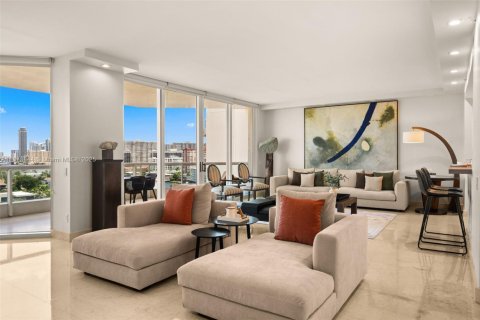 Condominio en alquiler en Aventura, Florida, 3 dormitorios, 246.84 m2 № 2012492 - foto 4