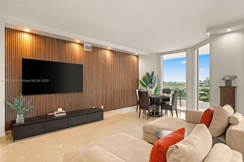 Condominio en Aventura, Florida, 3 dormitorios  № 2012492