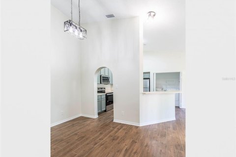 Apartment in Dade City, Florida 2 bedrooms, 148.64 sq.m. № 2212559 - photo 7