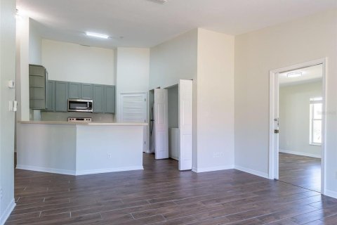 Apartment in Dade City, Florida 2 bedrooms, 148.64 sq.m. № 2212559 - photo 8