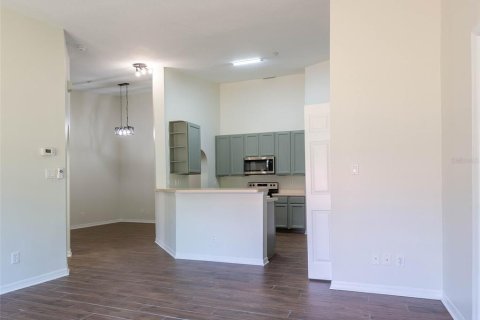 Apartment in Dade City, Florida 2 bedrooms, 148.64 sq.m. № 2212559 - photo 9