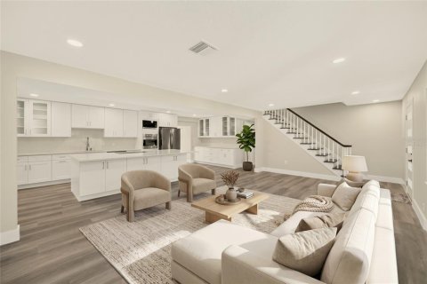 Casa en venta en Clearwater, Florida, 6 dormitorios, 341.88 m2 № 2420502 - foto 8