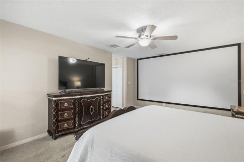 Villa ou maison à vendre à Tampa, Floride: 4 chambres, 240.52 m2 № 2207389 - photo 14