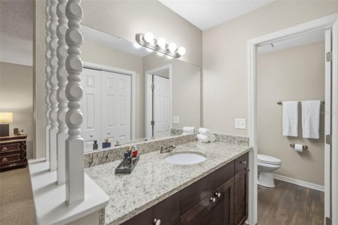 Villa ou maison à vendre à Tampa, Floride: 4 chambres, 240.52 m2 № 2207389 - photo 15