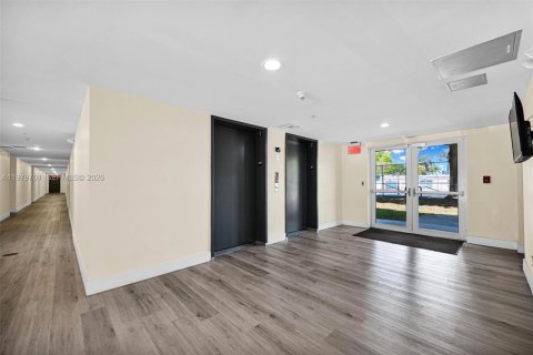 Copropriété à vendre à Cutler Bay, Floride: 2 chambres, 75.16 m2 № 2057749 - photo 8