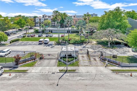 Condo à Cutler Bay, Floride, 2 chambres  № 2057749