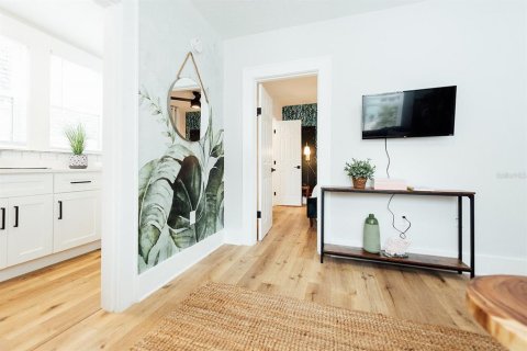 Apartamento en alquiler en Saint Petersburg, Florida, 1 dormitorio, 55.74 m2 № 1870172 - foto 6