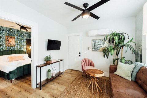 Apartamento en alquiler en Saint Petersburg, Florida, 1 dormitorio, 55.74 m2 № 1870172 - foto 9