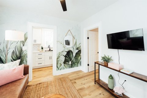 Apartamento en alquiler en Saint Petersburg, Florida, 1 dormitorio, 55.74 m2 № 1870172 - foto 5
