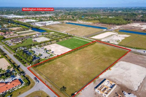 Land in Wellington, Florida № 1024532 - photo 1