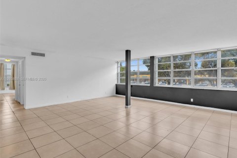 Condominio en venta en Plantation, Florida, 2 dormitorios, 101.26 m2 № 2023744 - foto 9