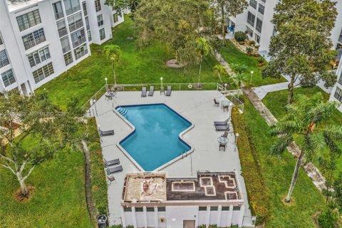 Condominio en venta en Plantation, Florida, 2 dormitorios, 101.26 m2 № 2023744 - foto 29