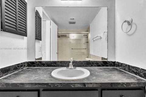 Condominio en venta en Plantation, Florida, 2 dormitorios, 101.26 m2 № 2023744 - foto 24