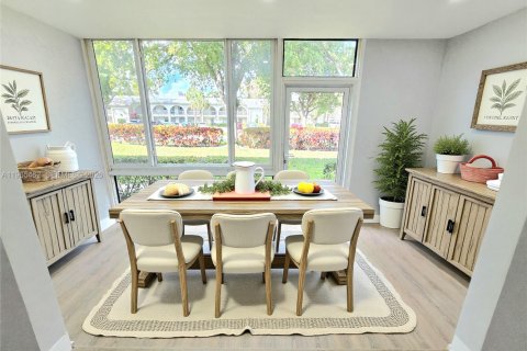 Condo in Coconut Creek, Florida, 1 bedroom  № 2027314 - photo 2