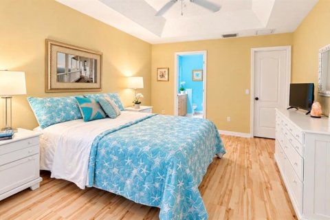 Villa ou maison à vendre à North Port, Floride: 3 chambres, 131.92 m2 № 2395629 - photo 11
