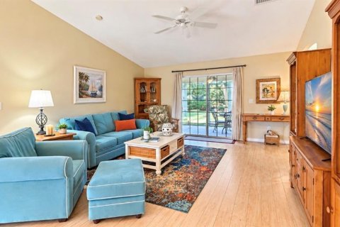 Villa ou maison à vendre à North Port, Floride: 3 chambres, 131.92 m2 № 2395629 - photo 2