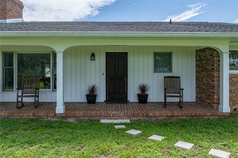 Villa ou maison à vendre à Dade City, Floride: 5 chambres, 385.36 m2 № 1754699 - photo 11